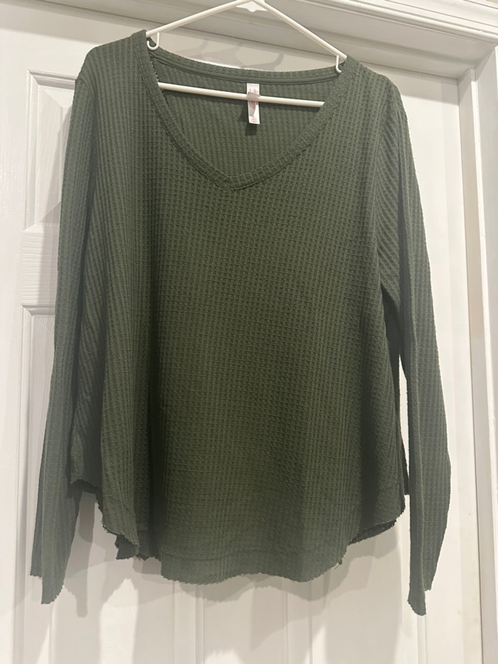Women's Olive Green Waffle V-Neck Long Sleeve Top Open Back